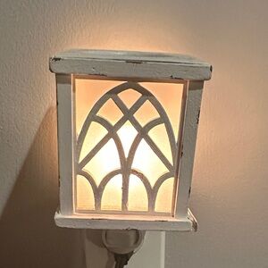 White Decorative Wall Lantern Accent Light